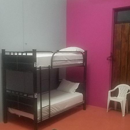 Hostal Xiinbal Mérida Δωμάτιο φωτογραφία